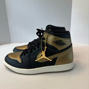 Nike Air Jordan 1 High OG Shoes
